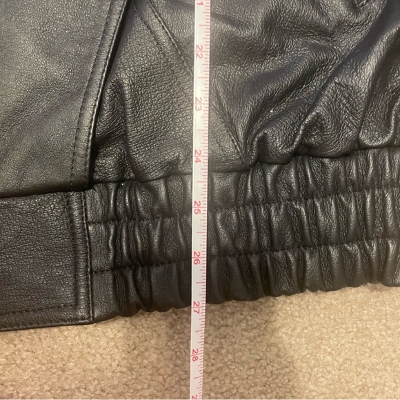 Wilson’s Leather Jacket - Picture 3 of 7